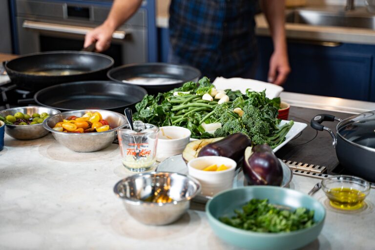 One-Pan Seafood & Fish with Broccoli Low-Carb Recipe CarbWise low-carb healthy food