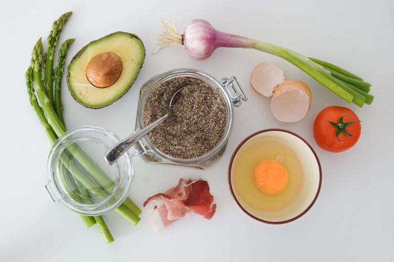 How to Eat Well Without Complicated Rules CarbWise low-carb healthy food