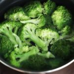Chilli Garlic Snacks with Broccoli CarbWise low-carb healthy food