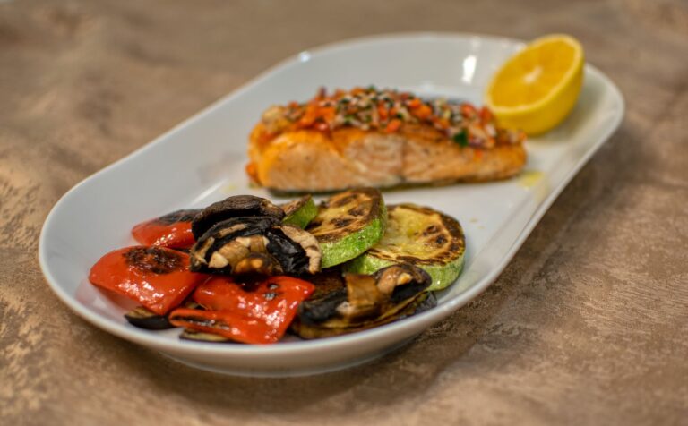 Slow Cooker Seafood & Fish Low-Carb Recipe 10 CarbWise low-carb healthy food