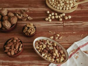 Healthy Fats Guide: What to Eat on a Low-Carb Diet CarbWise low-carb healthy food