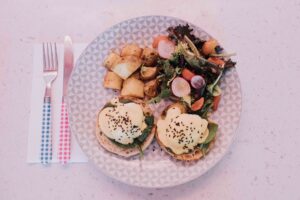 Air Fryer Eggs with Cabbage Low-Carb Recipe CarbWise low-carb healthy food