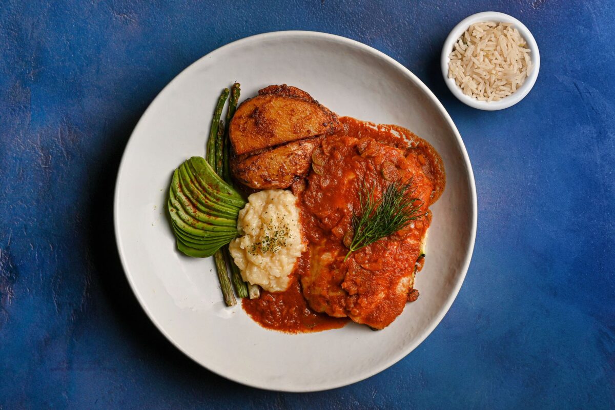 Avocado Lime Pork with Cauliflower Rice Low-Carb Recipe CarbWise low-carb healthy food