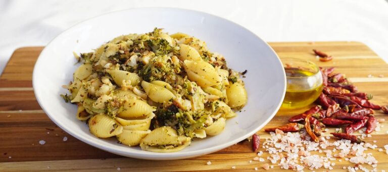 Garlic Herb Vegetarian Low-Carb Recipe 01 CarbWise low-carb healthy food