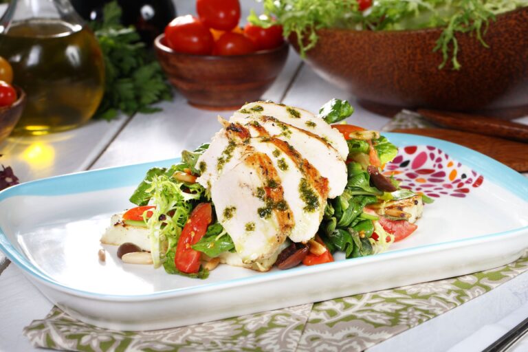 One-Pan Chicken Low-Carb Recipe 06 CarbWise low-carb healthy food