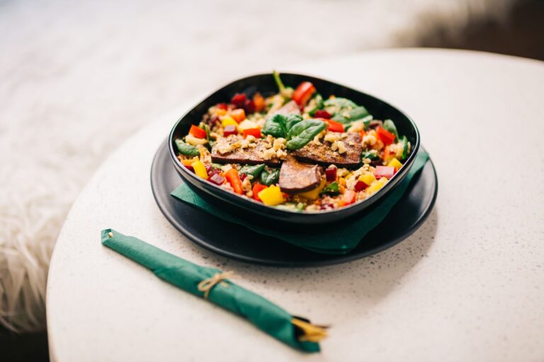 Quick Salad Snacks with Cauliflower Rice CarbWise low-carb healthy food
