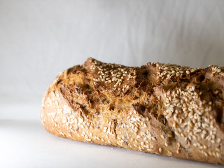 Fibre Guide: How to Get Enough Fibre on Low-Carb Meals CarbWise low-carb healthy food