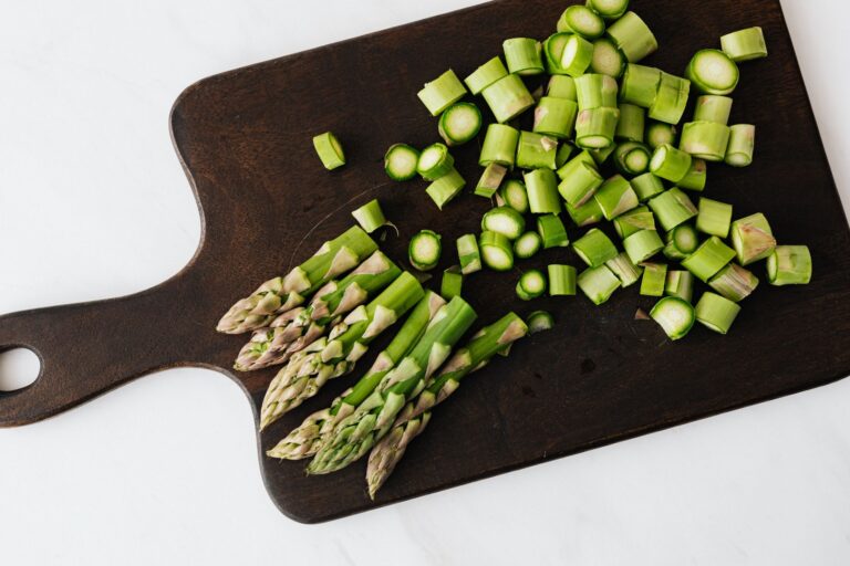 Garlic Herb Snacks with Asparagus CarbWise low-carb healthy food