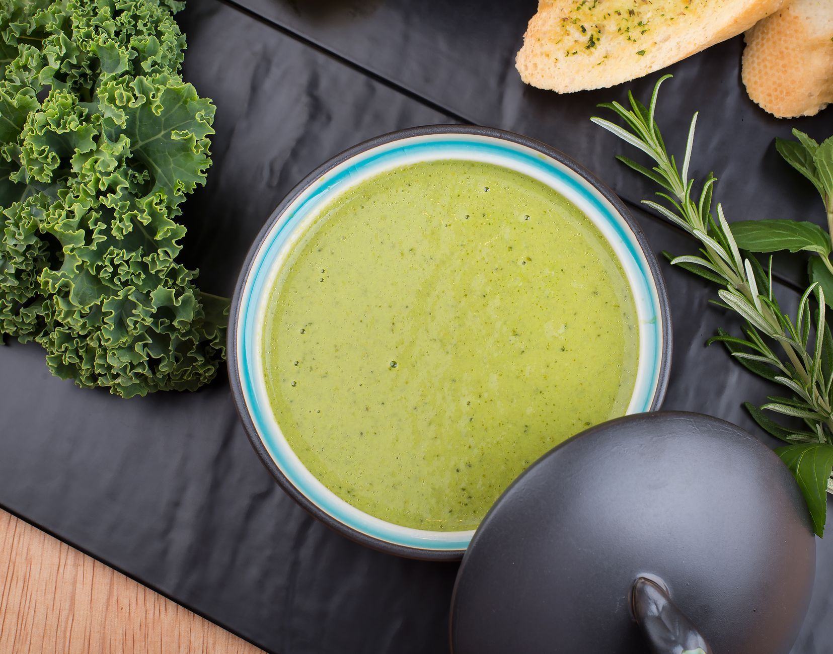 Creamy Spinach Snacks with Green Beans CarbWise low-carb healthy food