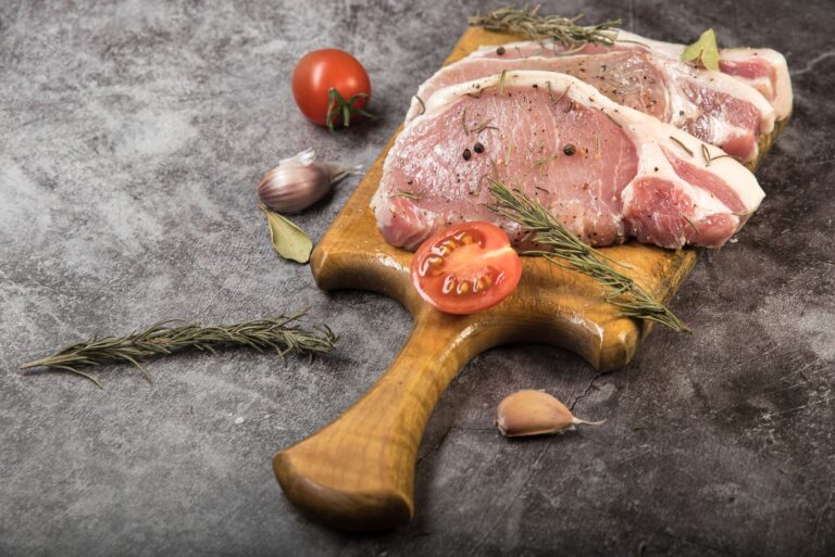 Garlic Herb Pork Low-Carb Recipe 01 CarbWise low-carb healthy food