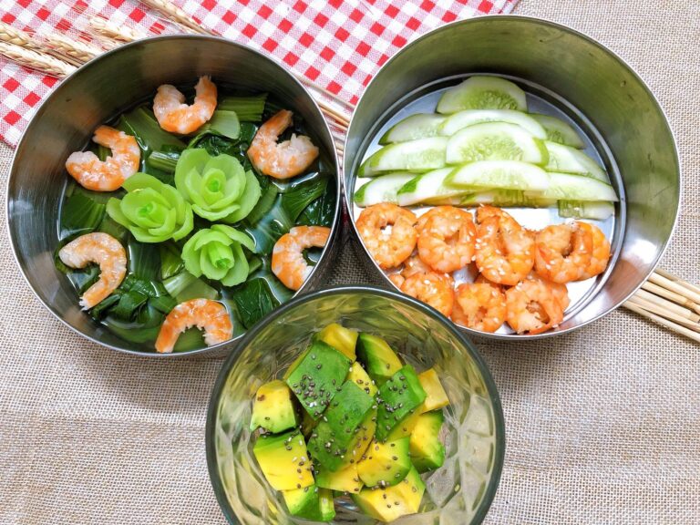 Quick Salad Snacks Low-Carb Recipe 09 CarbWise low-carb healthy food